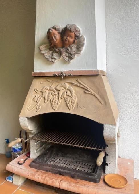 2 Pieces Avec Terrasse Et Parking, Wifi, Climatisation Hébergement de vacances *